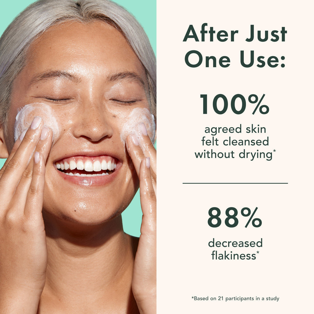 Miracle Clear Gentle Exfoliating Cleanser V0